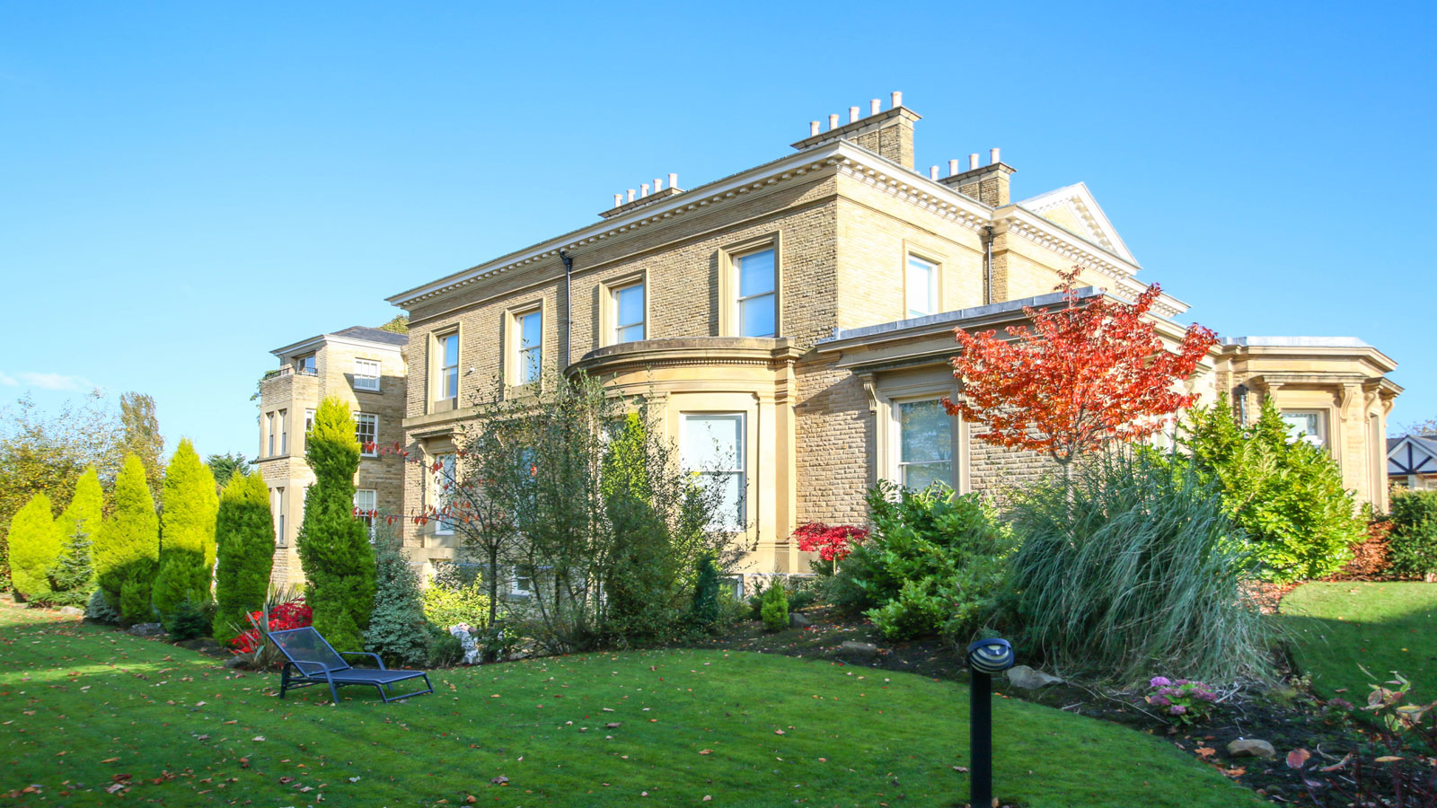 Ivy Homes 0161 773 5580