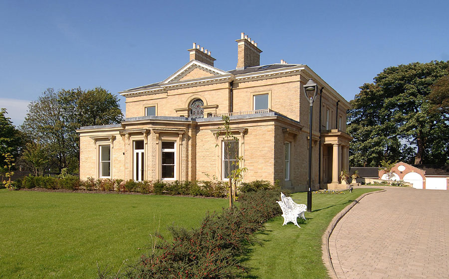 Ivy Homes 0161 773 5580